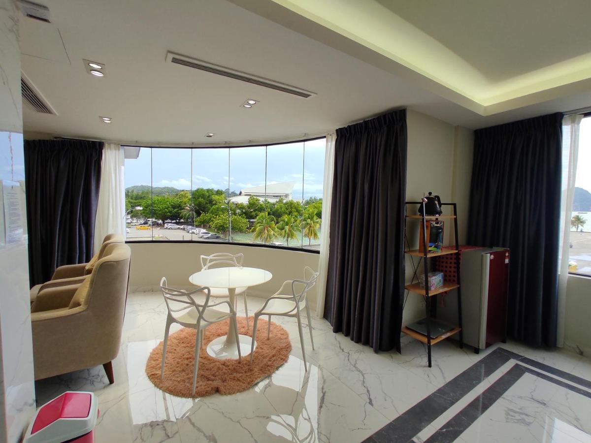 เชลล์ เอาต์ คลับ สวีท Hotel กัวห์ ภายนอก รูปภาพ
